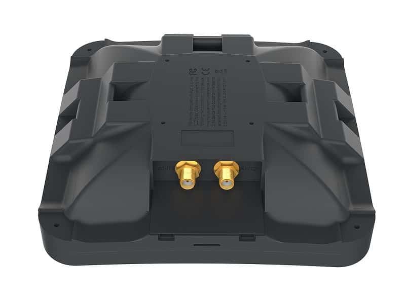 Antena MikroTik MTAO-LTE-5D-SQ 5dBi LTE SMA