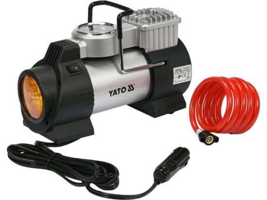 Kompresor samochodowy YATO YT-73460 z LED