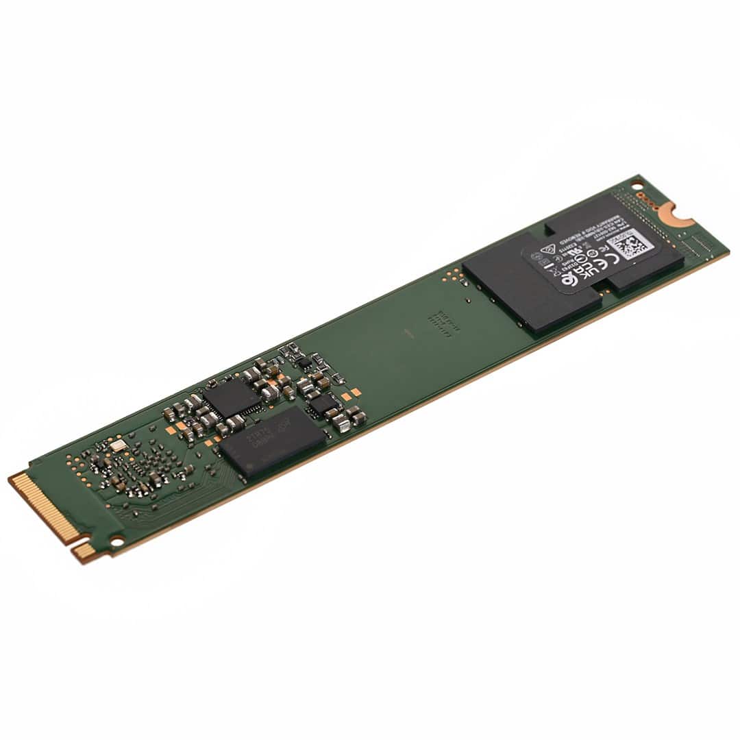 Dysk SSD Micron 7450 PRO 1.92TB M.2 (22x110) NVMe Gen4 MTFDKBG1T9TFR-1BC1ZABYYR (DWPD 1) — zdjęcie 1 z 4