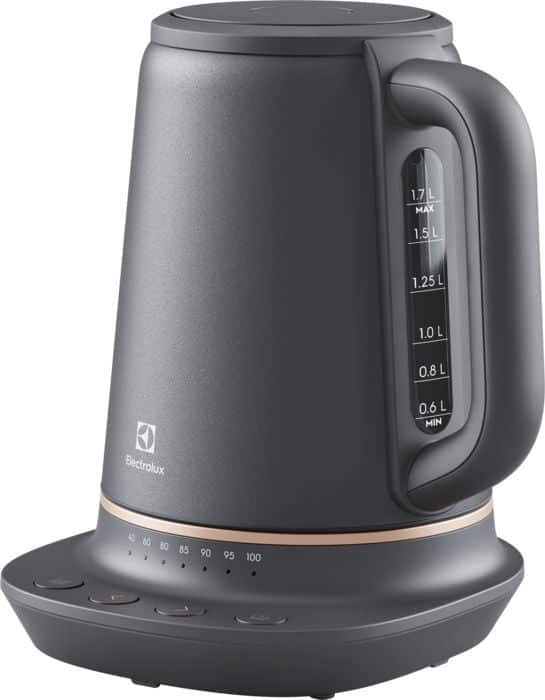 Czajnik elektryczny ELECTROLUX E7K1-6BP, 1,7 l, czarny