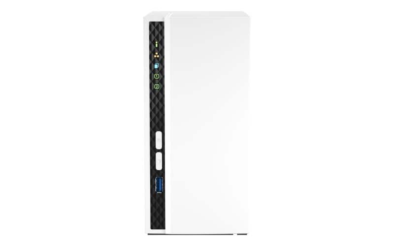 Qnap TS-233, Tower, 2 x 2.5"/3.5" SATA, ARM 2.0GHz Quad core, 2GB, 1 x 1GbE, External adapter (PSU) — zdjęcie 1 z 4