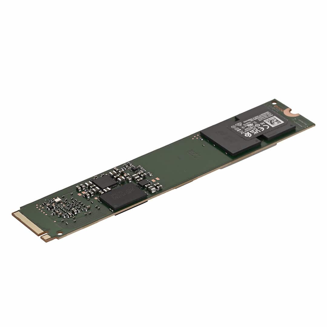 Dysk SSD Micron 7450 PRO 3.84TB M.2 (22x110) NVMe Gen4 MTFDKBG3T8TFR-1BC1ZABYYR (DWPD 1) — zdjęcie 1 z 4
