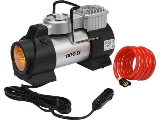 Kompresor samochodowy YATO YT-73460 z LED — zdjęcie 1 z 4