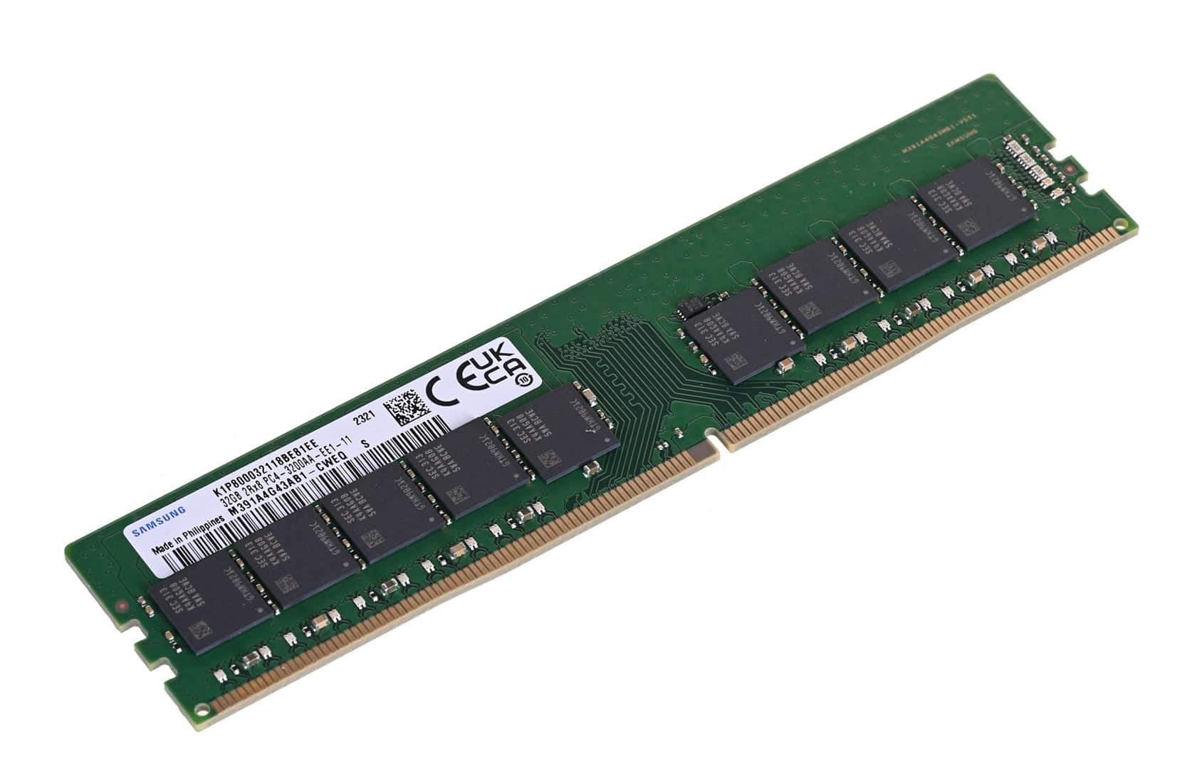 Samsung UDIMM ECC 32GB DDR4 3200MHz M391A4G43AB1-CWE — zdjęcie 1 z 4