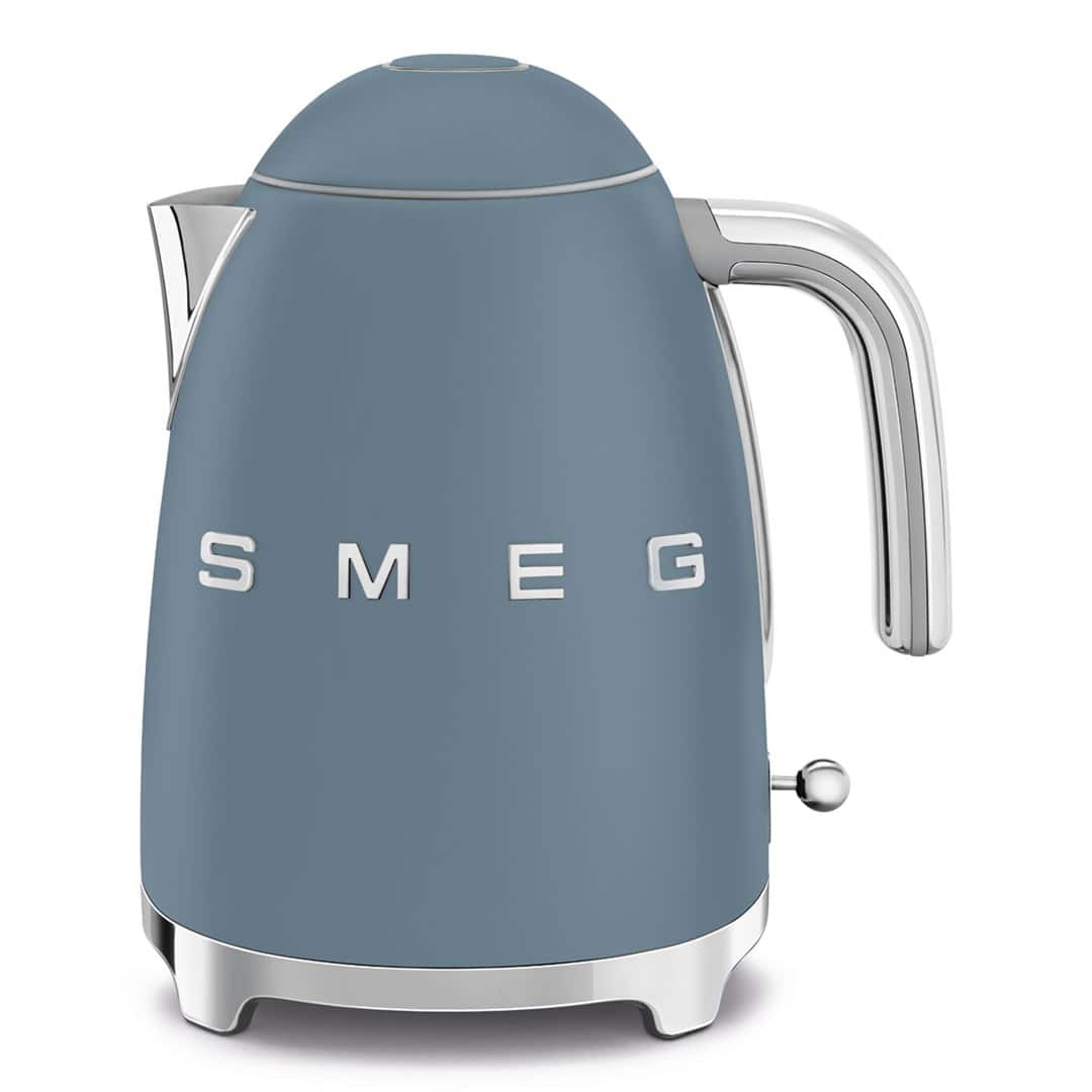 Czajnik elektryczny SMEG KLF03SBMEU Storm Blue 1,7 l — zdjęcie 1 z 8