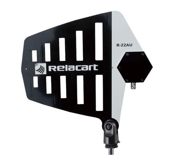 RELACART ANTENA R-22AU, KIERUNKOWA Z WBUDOWANYM WZMACNIACZEM — zdjęcie 1 z 2