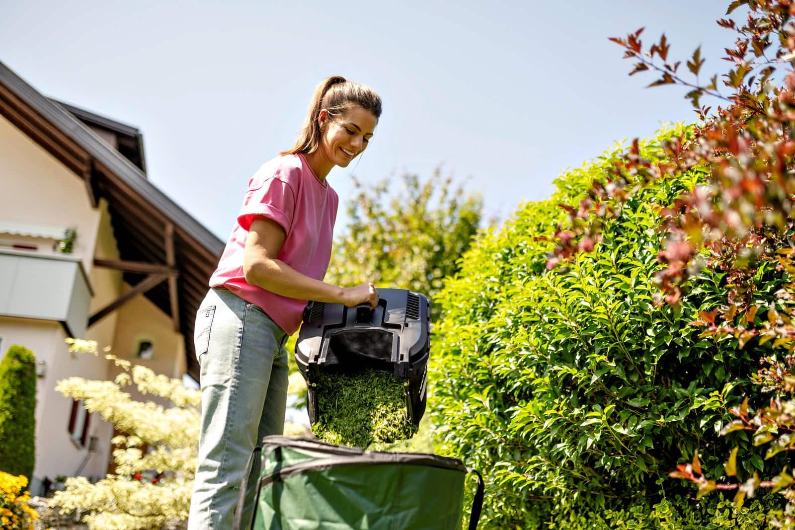 Akumulatorowa kosiarka do trawy KARCHER LMO 2-18 - 1.445-400.0 (OUTLET) — zdjęcie 1 z 8