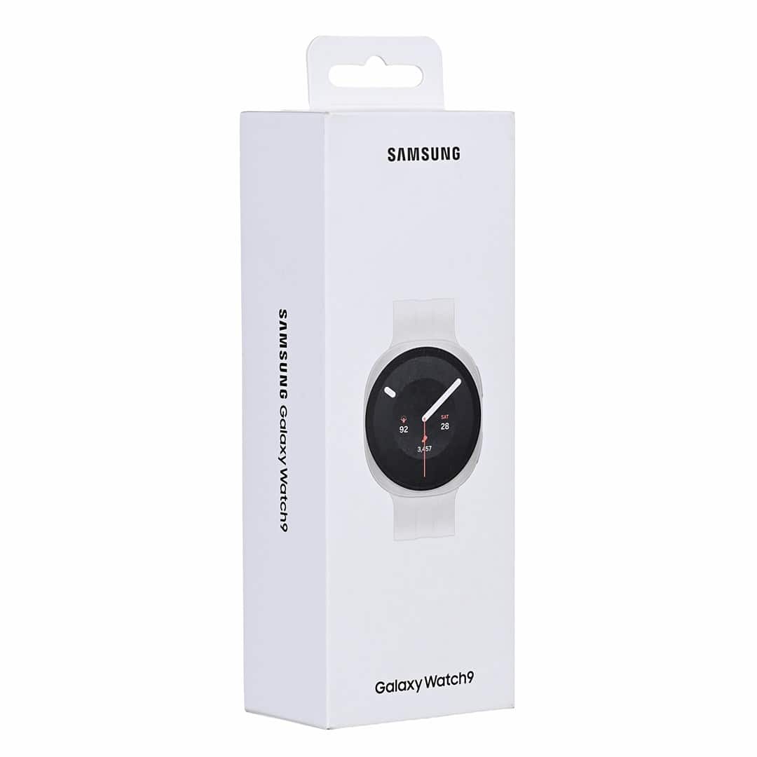 Smartwatch Samsung Galaxy Watch 9 SM-L345 40mm LTE Cream — zdjęcie 1 z 3