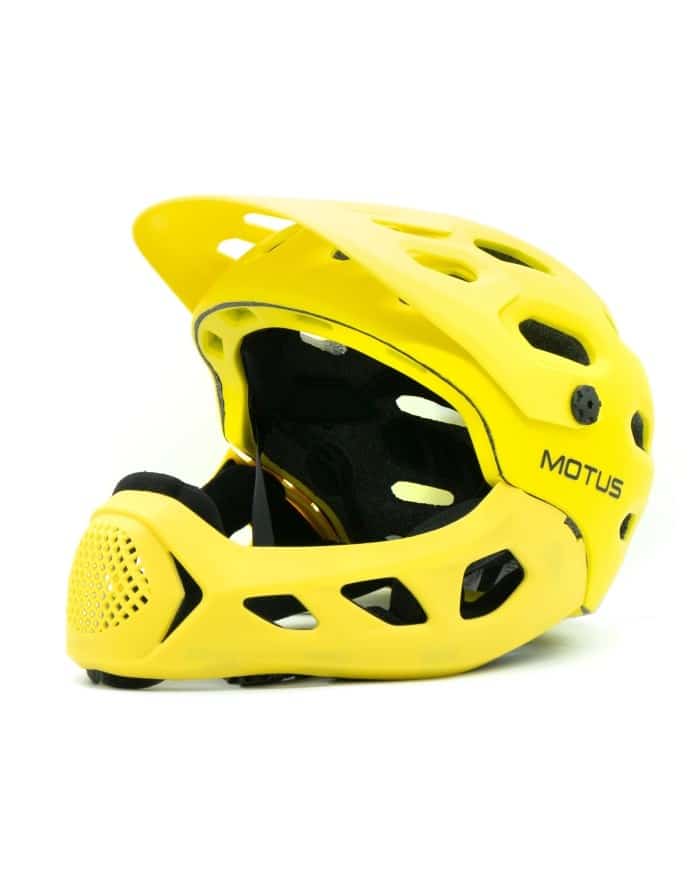 Kask szczękowy Motus CB-49 M/L