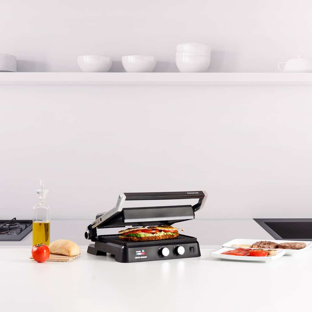 Grill elektryczny 2w1 Taurus Bistro Gourmet 2600W