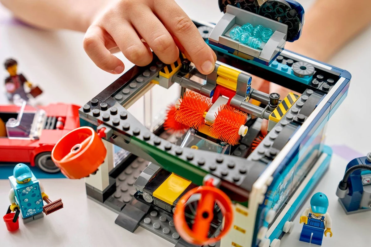 LEGO City 60497 - Automatyczna myjnia samochodowa