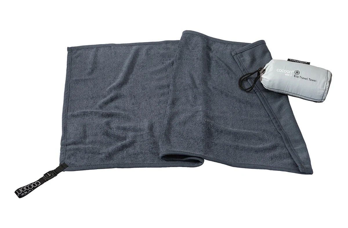 Ręcznik turystyczny Cocoon Lyocell Eco Travel Towel M, głęboki ocean