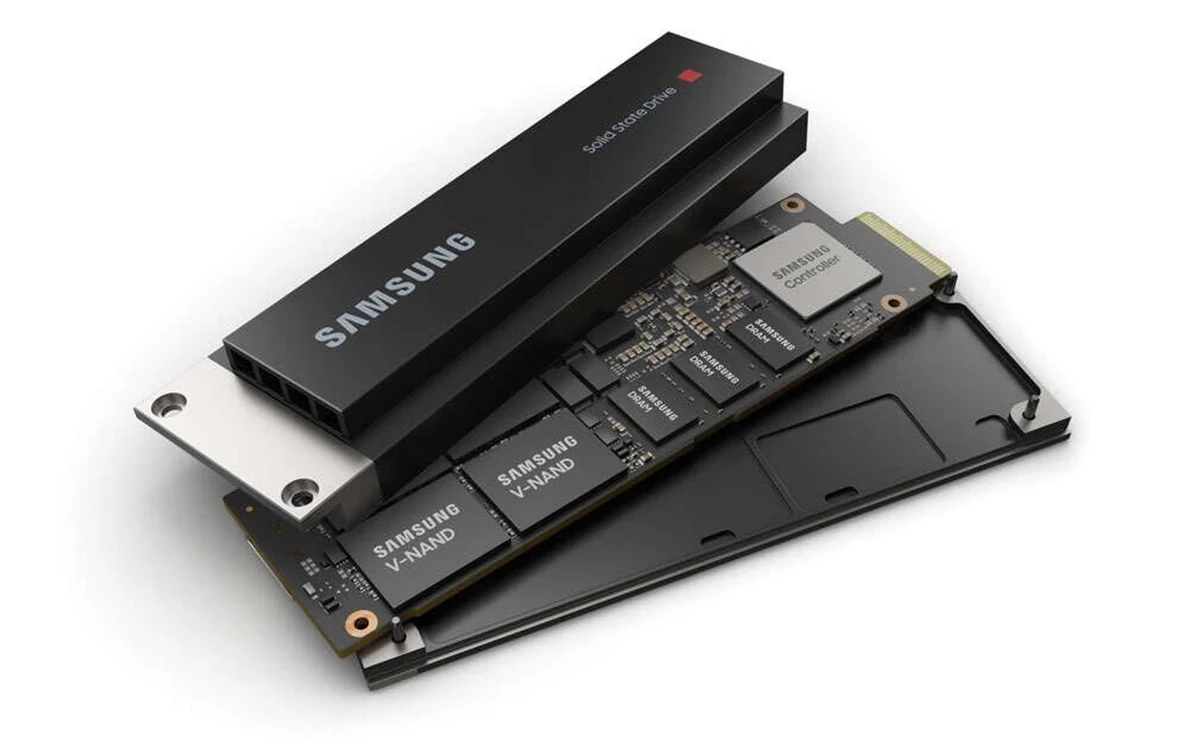 Dysk Enterprise SSD Samsung PM1743 3.84 TB