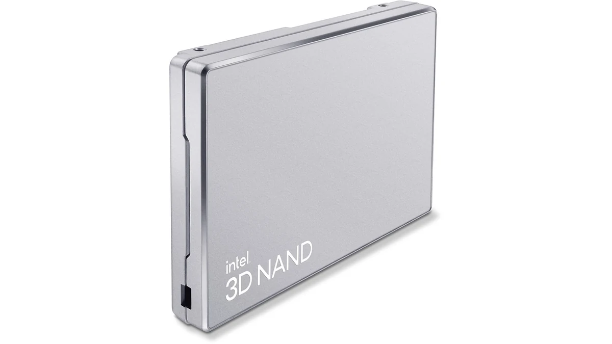Dysk SSD Enterprise Solidigm P5316 1.6 TB