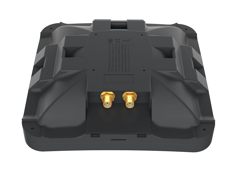 Antena MikroTik MTAO-LTE-5D-SQ 5dBi LTE SMA