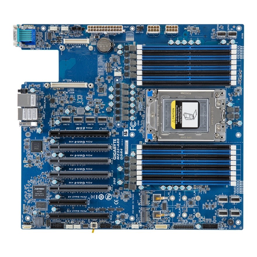 Płyta główna Gigabyte MZ32-AR0 1x SP3 AMD Epyc 7002 SoC — zdjęcie 1 z 4