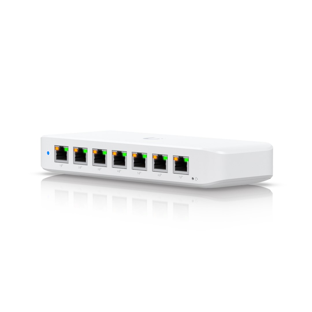 Switch Ubiquiti UniFi Ultra 8p PoE Managed Gigabit — zdjęcie 1 z 7