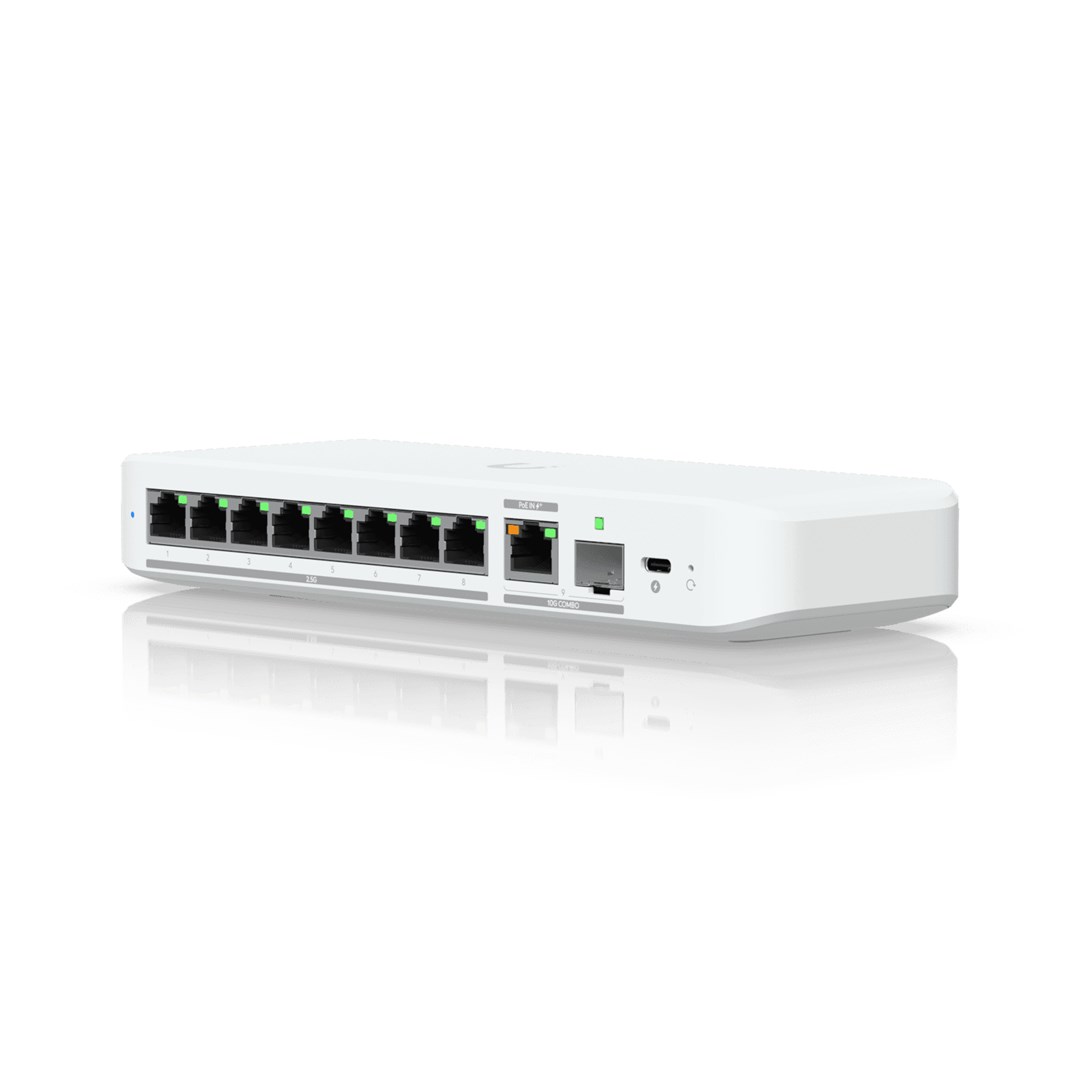Switch Ubiquiti UniFi 9p Managed Multigigabit/10G — zdjęcie 1 z 6