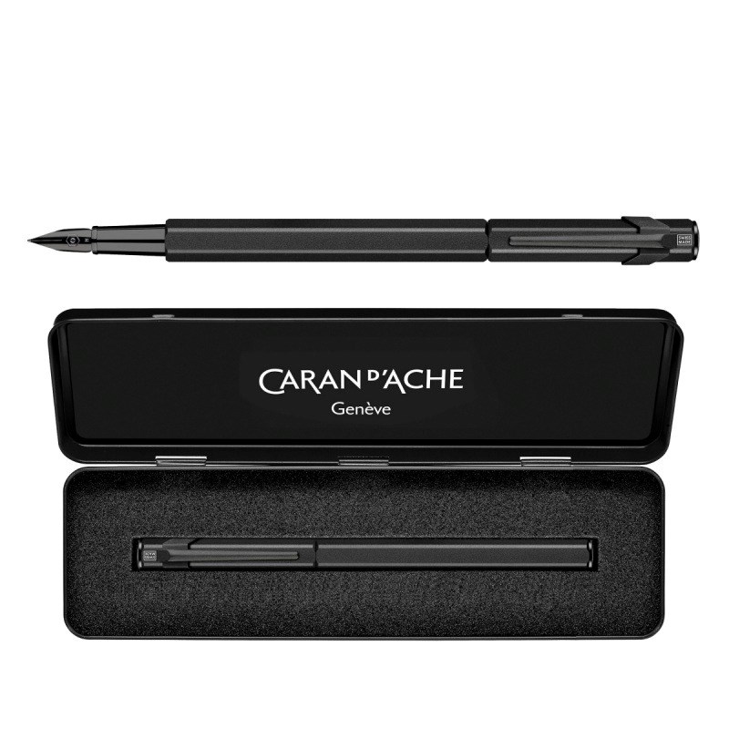 Caran d’Ache Pióro wieczne Black Code, stalówka M — zdjęcie 1 z 6