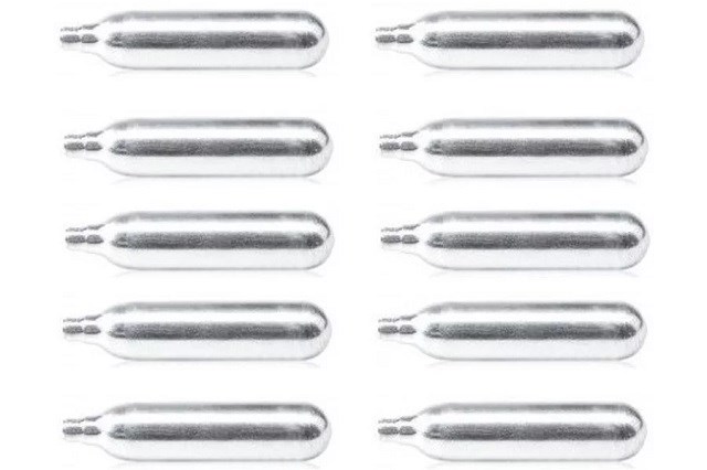 Kapsuły CO-2 UMAREX 12g - zestaw 10 sztuk