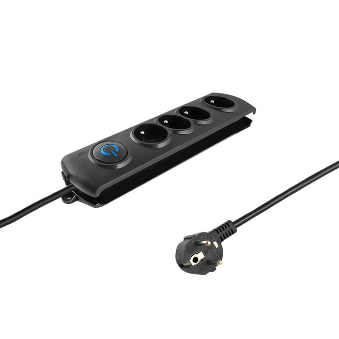 Listwa zasilająca Qoltec 50104, 1,5m, czarna — zdjęcie 1 z 3