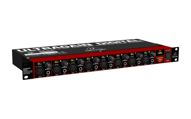 Behringer ADA8200 - Konwerter audio — zdjęcie 1 z 6