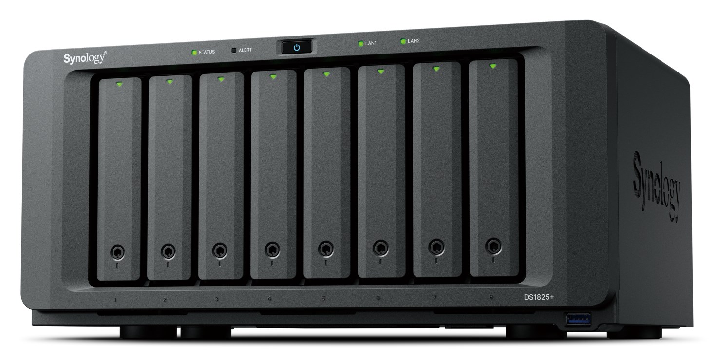 NAS Synology DS1825+ z AMD Ryzen V1500B