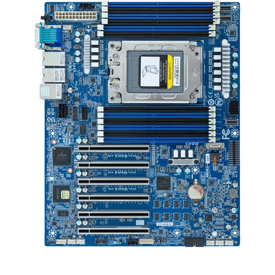 Płyta główna Gigabyte ME03-CE1 dla AMD Epyc 8004 — zdjęcie 1 z 4